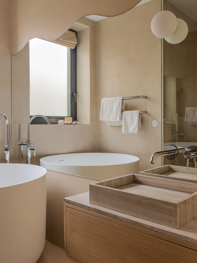 51 m² prêts à emménager à Crimée (75019)