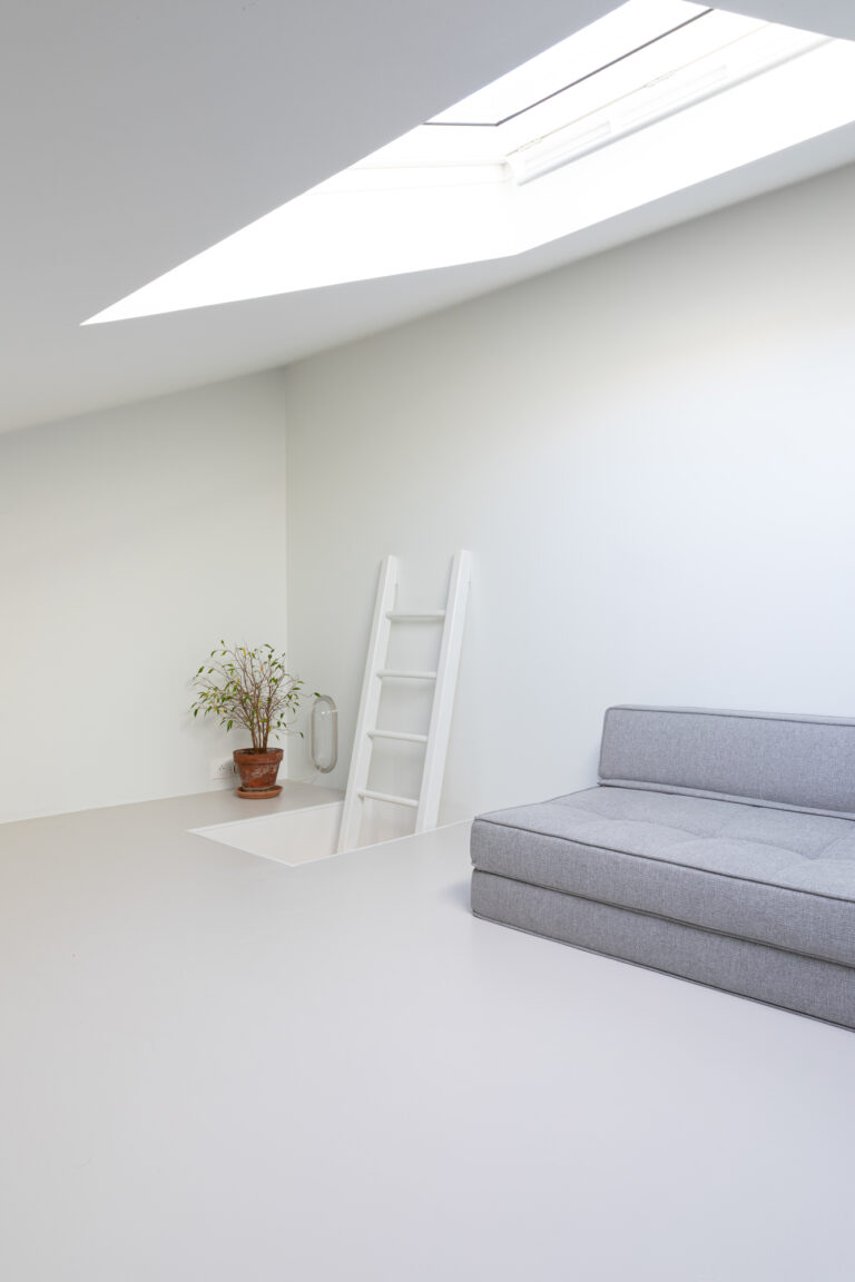 40 m² sur deux niveaux aux Lilas (93)