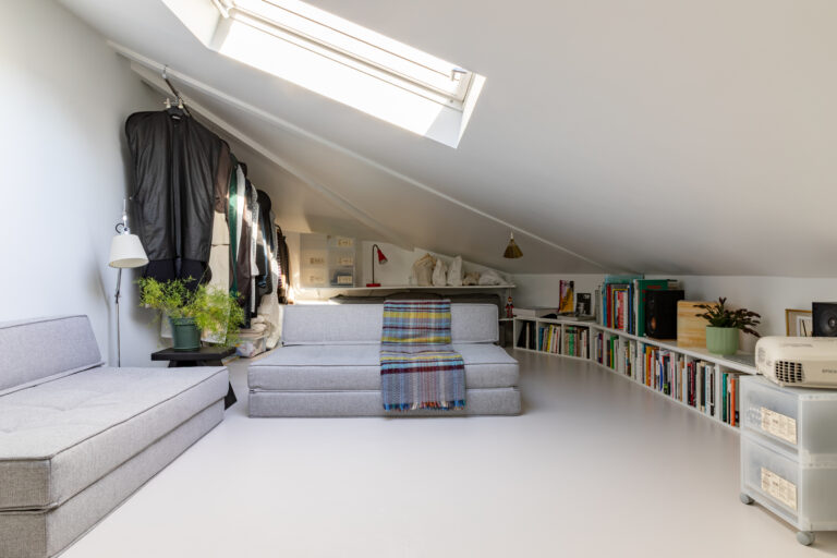 40 m² sur deux niveaux aux Lilas (93)