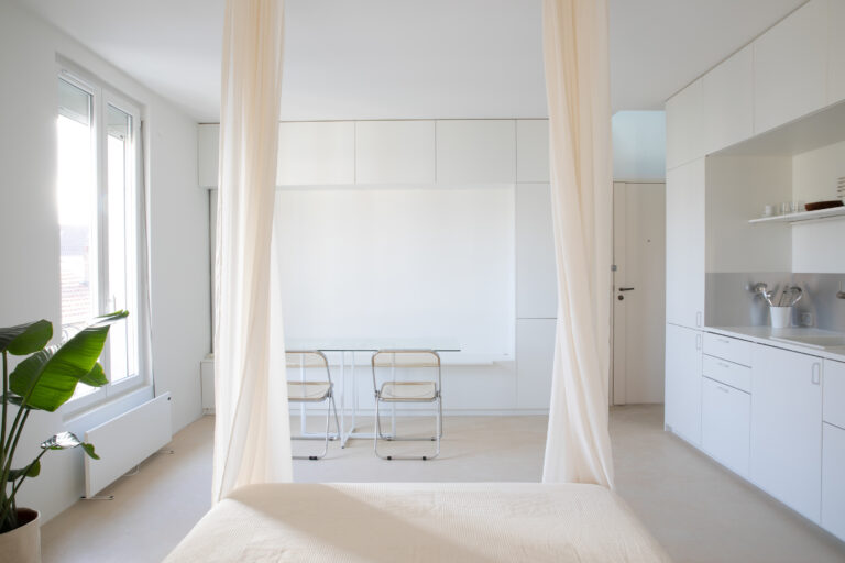 40 m² sur deux niveaux aux Lilas (93)