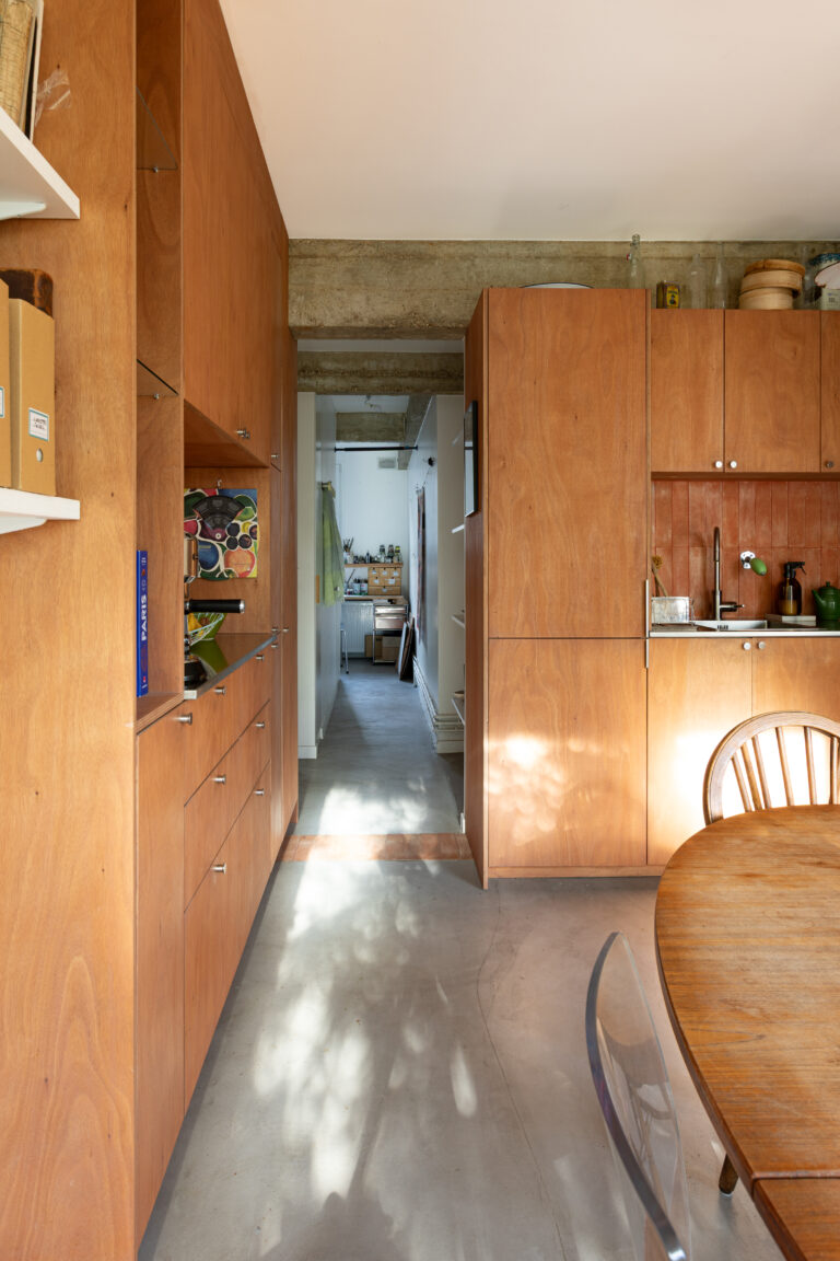 53 m² lumineux et conviviaux à Paris (19)